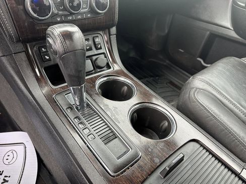 Used 2016 Chevrolet Traverse LT image 30