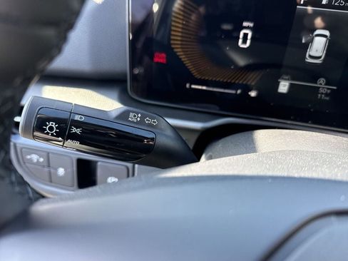 New 2026 Kia Sportage LX FWD image 18