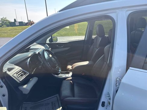 Used 2022 Subaru Ascent Touring AWD/4WD image 20