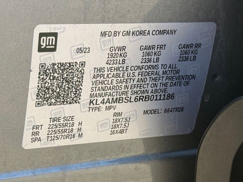 Used 2024 Buick Encore GX Preferred FWD image 32