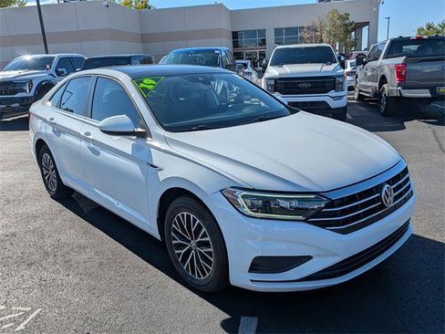 Used 2019 Volkswagen Jetta SEL w/ Cold Weather Package image 8