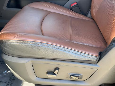 Used 2022 RAM 3500 Limited image 29