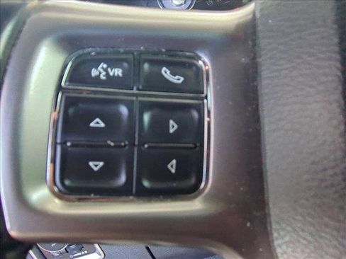 Used 2018 RAM 3500 Laramie Longhorn image 14