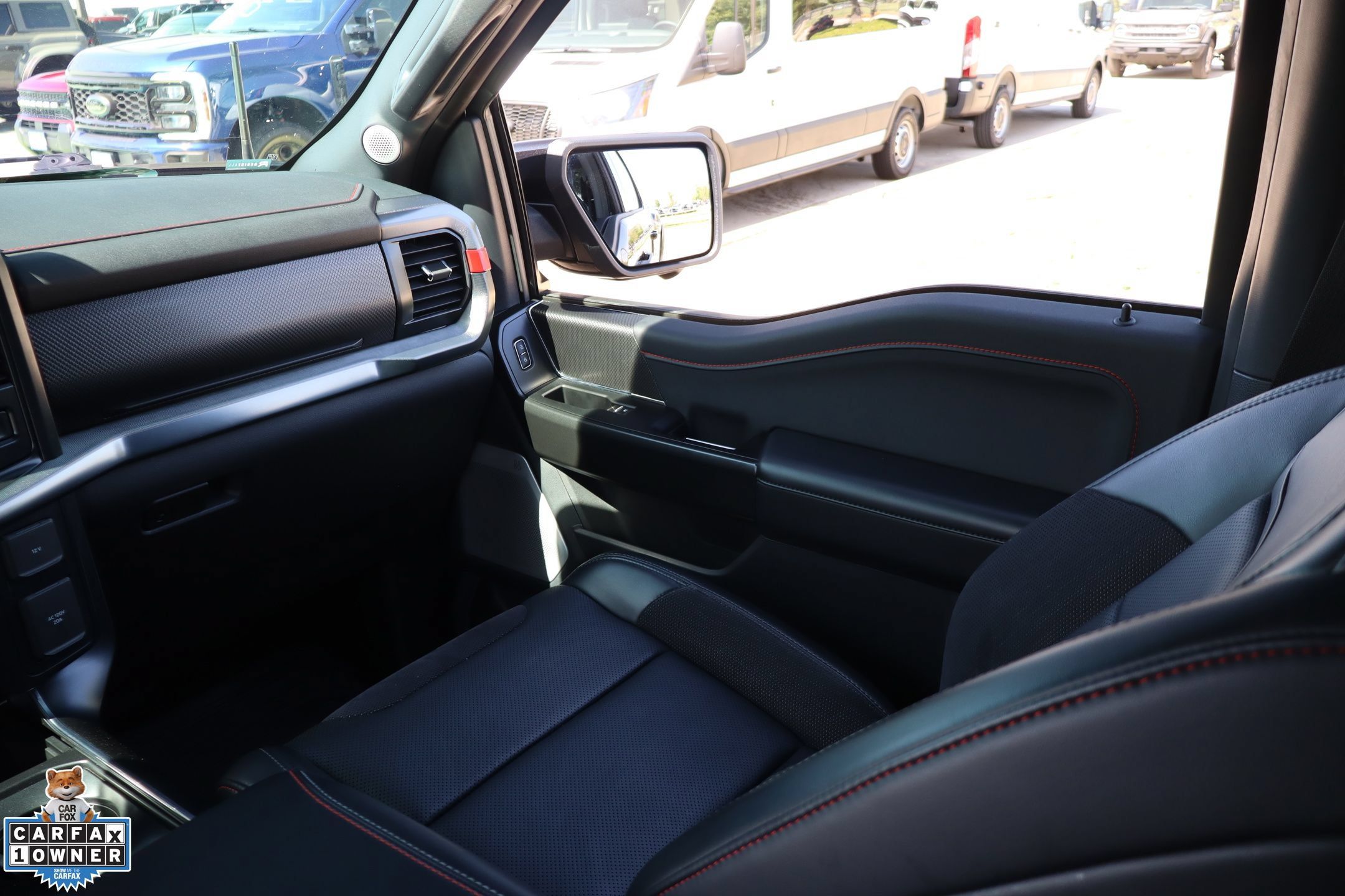 Certified 2025 Ford F150 Raptor AWD/4WD image 24