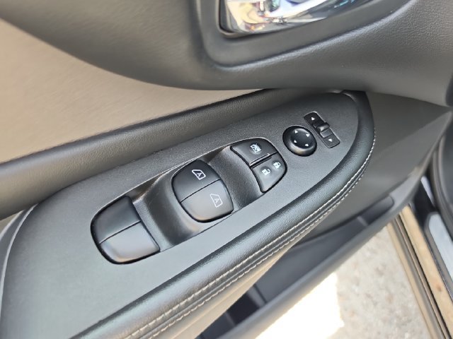 Certified 2023 Nissan Murano S FWD image 19