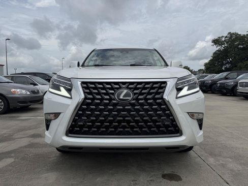 Used 2020 Lexus GX 460 Premium w/ Premium Package AWD/4WD image 2