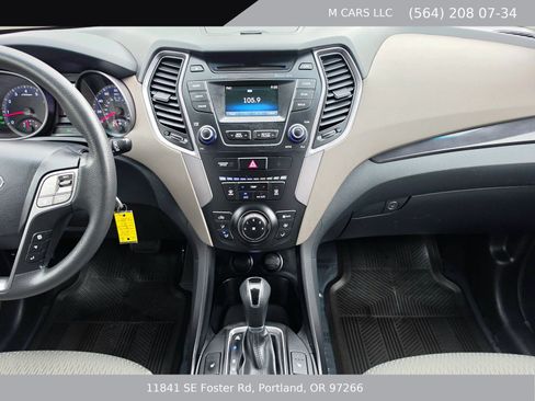 Used 2016 Hyundai Santa Fe SE AWD/4WD image 12