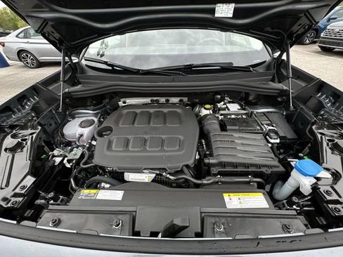 New 2026 Volkswagen Tiguan SE FWD image 30