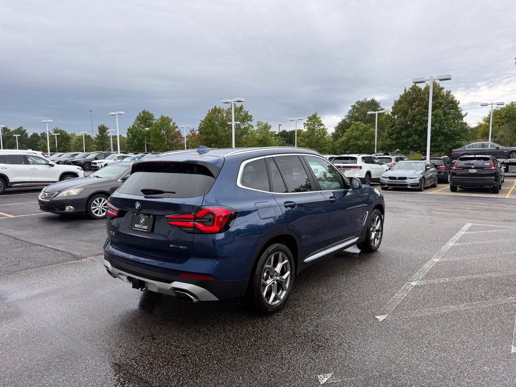 Used 2023 BMW X3 xDrive30i w/ Convenience Package w/ZPA AWD/4WD image 5