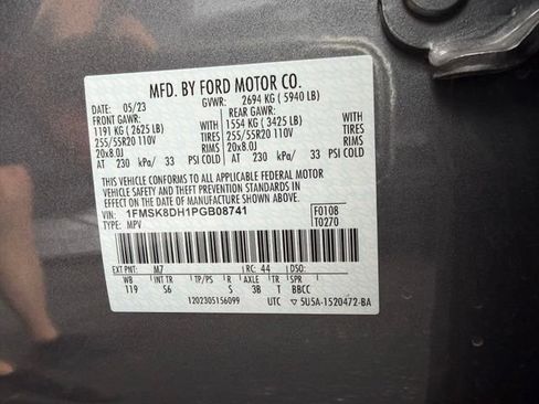 Used 2023 Ford Explorer XLT w/ Equipment Group 202A AWD/4WD image 46