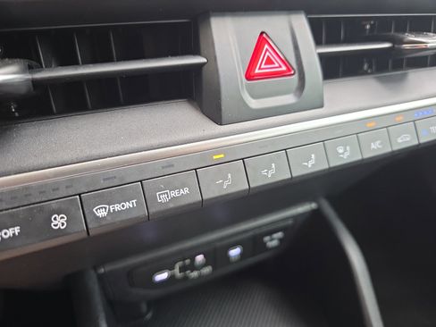 Certified 2025 Kia K4 LX image 16