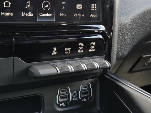 Used 2024 RAM 1500 Big Horn AWD/4WD image 27