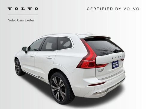 Certified 2023 Volvo XC60 B5 Plus w/ Climate Package image 3