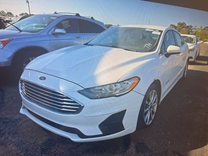 Used 2019 Ford Fusion SE