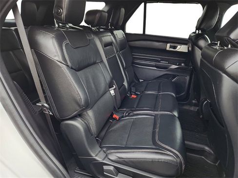 Used 2020 Ford Explorer ST w/ ST Street Pack image 35