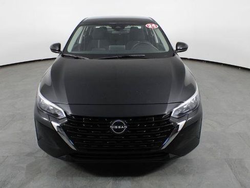Certified 2024 Nissan Sentra SV FWD image 13
