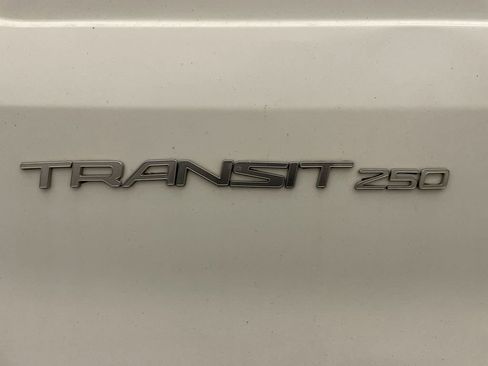 Used 2019 Ford Transit 250 148 High Roof image 20