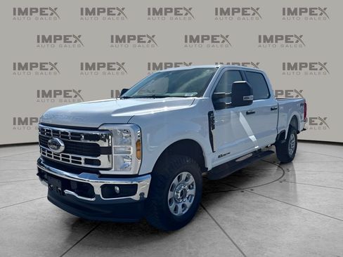 Used 2025 Ford F250 XLT w/ FX4 Off-Road Package AWD/4WD image 1