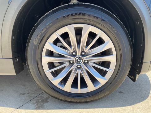Certified 2025 MAZDA CX-90 3.3 Turbo w/ Preferred Package AWD/4WD image 32
