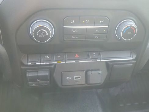 Used 2025 Chevrolet Silverado 1500 W/T w/ WT Value Package image 23