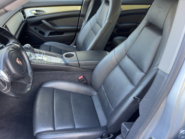 Used 2015 Porsche Panamera 4 AWD/4WD image 7