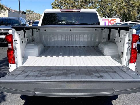 Used 2023 Chevrolet Silverado 1500 LT image 34