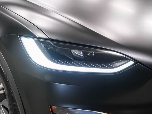 Used 2024 Tesla Model X Plaid AWD/4WD image 13