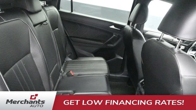 Used 2024 Volkswagen Tiguan SE R-Line AWD/4WD image 11