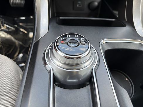 Used 2018 Ford Fusion S FWD image 22
