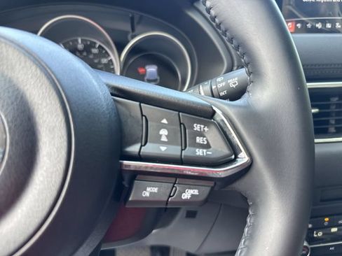 Used 2020 MAZDA CX-5 Touring FWD image 17
