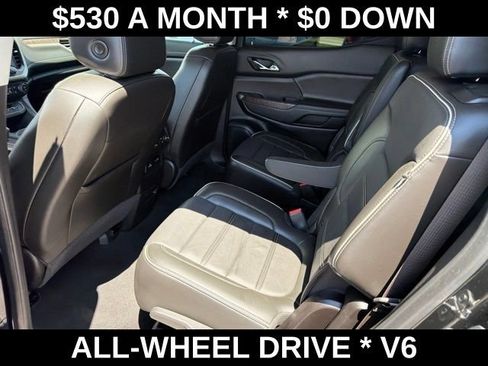 Used 2023 GMC Acadia Denali w/ Denali Ultimate Package AWD/4WD image 38