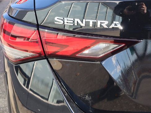 Certified 2025 Nissan Sentra S image 28