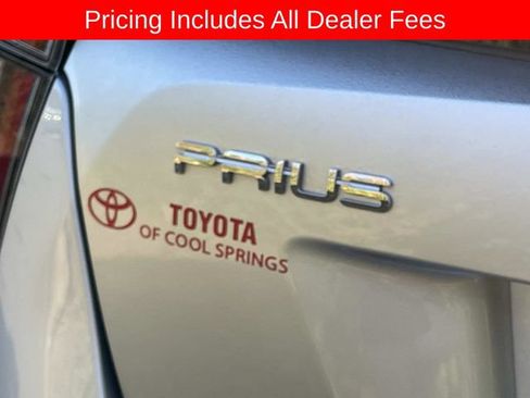Used 2017 Toyota Prius Four Touring w/ Premium Convenience Package FWD image 7