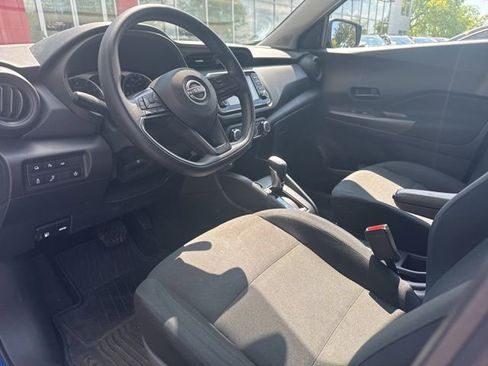 Used 2024 Nissan Kicks S FWD image 5