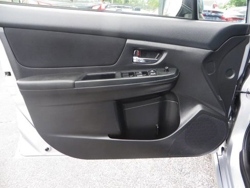 Used 2014 Subaru Impreza 2.0i Sport Premium image 10