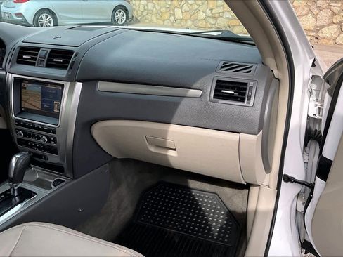 Used 2011 Ford Fusion Hybrid w/ 502A Rapid Spec Order Code image 18