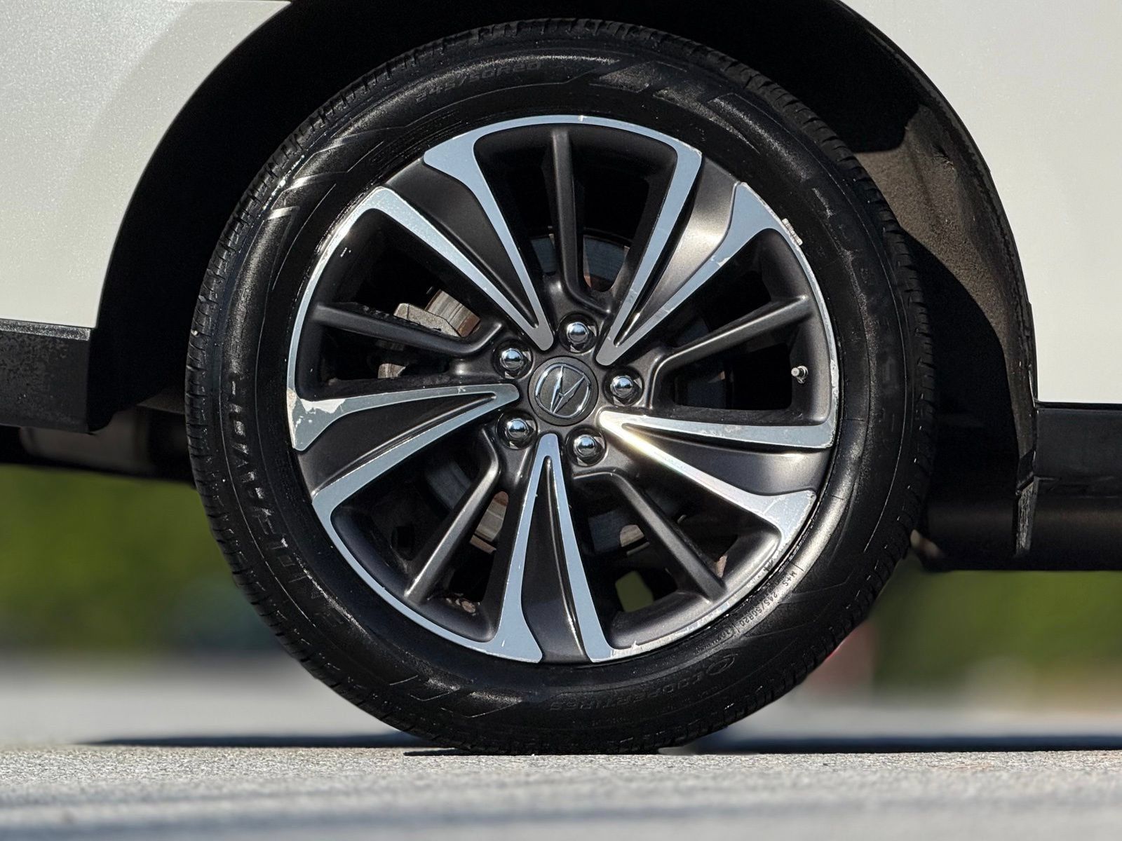Used 2020 Acura MDX w/ Technology Package FWD image 17