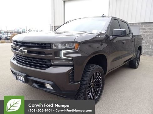 Used 2021 Chevrolet Silverado 1500 RST w/ Max Trailering Package image 7