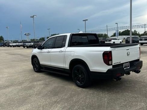 Used 2023 Honda Ridgeline Black Edition image 9