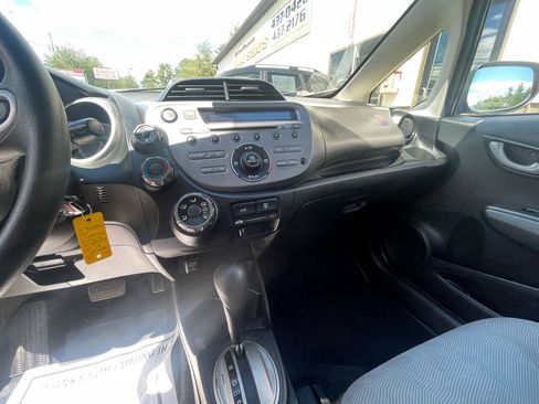 Used 2012 Honda Fit image 13