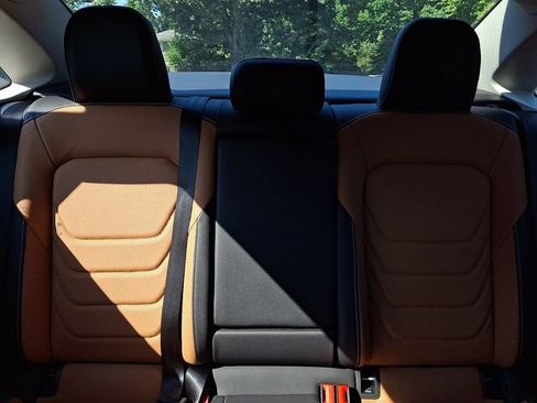 Certified 2024 Volkswagen Jetta SEL FWD image 19