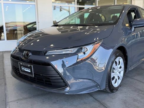 Certified 2024 Toyota Corolla LE FWD image 3