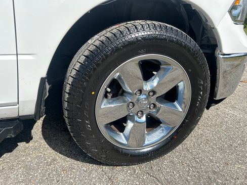 Used 2019 RAM 1500 Big Horn RWD image 21