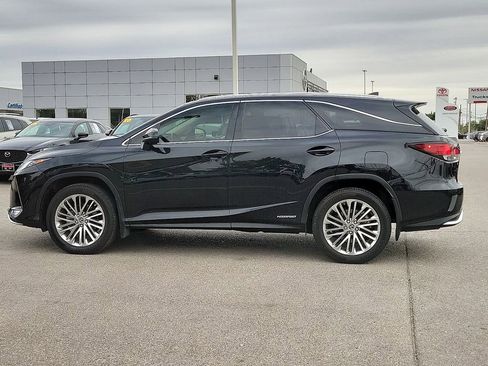 Used 2022 Lexus RX 450hL Luxury w/ Cold Area Package (CT) AWD/4WD image 6
