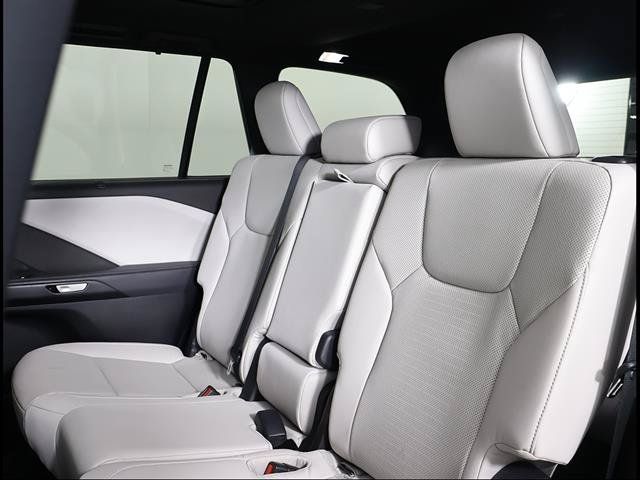 Certified 2025 Lexus TX 350 AWD w/ Technology Package image 10