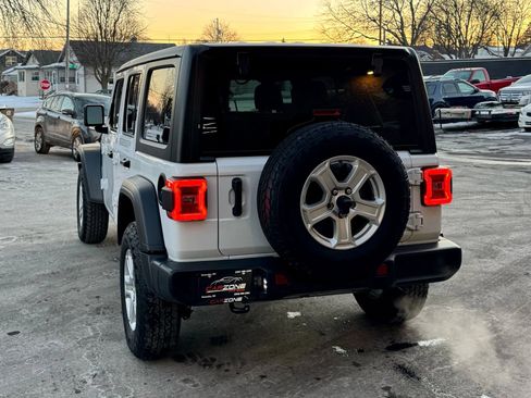 Used 2021 Jeep Wrangler Unlimited Sport image 10