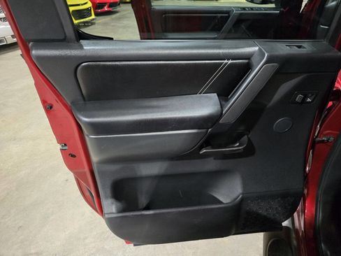Used 2014 Nissan Titan PRO-4X image 27