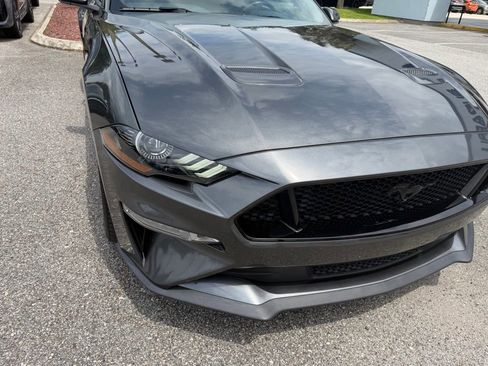 Used 2019 Ford Mustang GT Premium w/ Black Accent Package RWD image 13