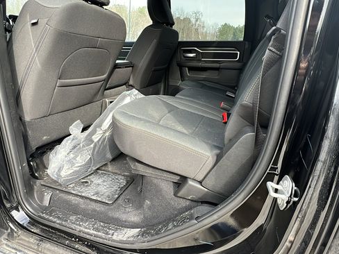 Used 2025 RAM 2500 Big Horn image 23