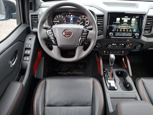 Used 2023 Nissan Frontier PRO-4X w/ Pro-4X Premium Package image 14